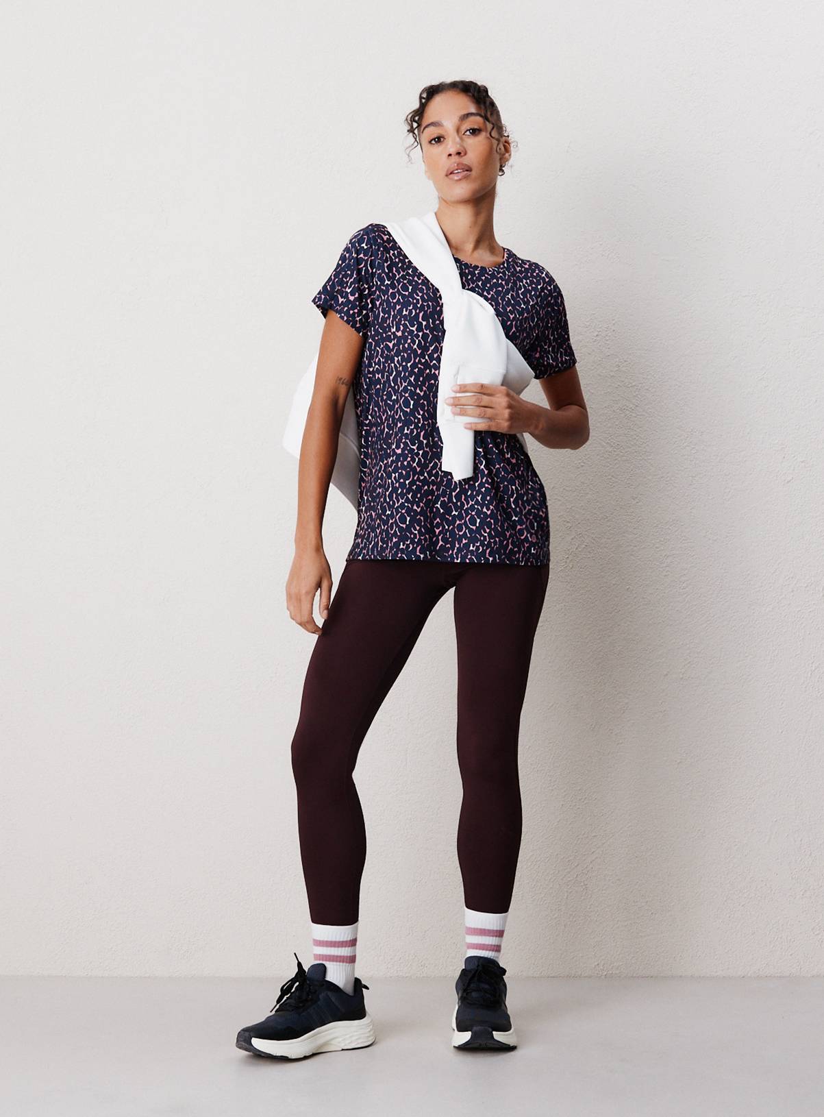 Reaktiv Performance Leopard Print T-Shirt L - Image 2